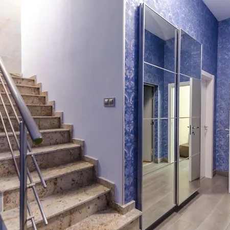 Club Villamar - Neferu Villa *